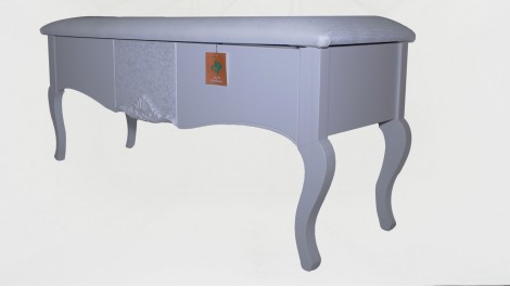 BANQUETA CLÁSICA BLANCA